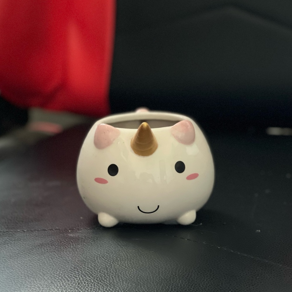 Unicorn planter